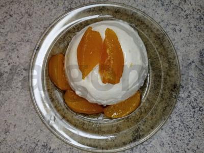 Blanmanžė su migdolų pienu pagrindine nuotrauka