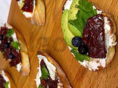 Brusketa „Šventinė“ pagrindine nuotrauka