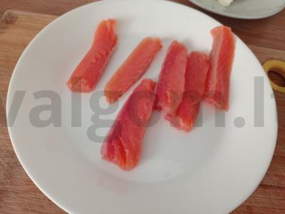 Brusketa su raudona žuvimi Žingsnis 2