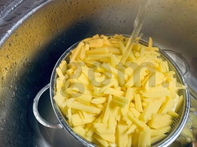 Bulvės su marinuotais svogūnais ir šonine kaip vaikystėje Žingsnis 2