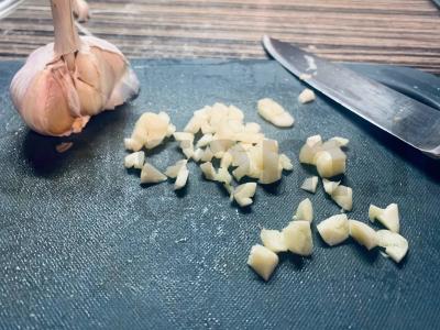 Bulvės su marinuotais svogūnais ir šonine kaip vaikystėje Žingsnis 6