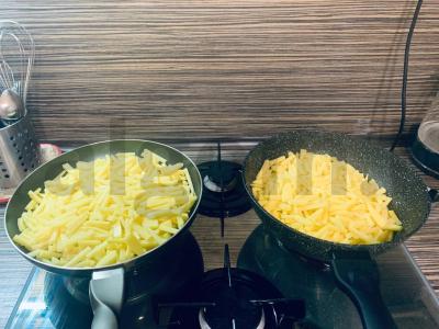 Bulvės su marinuotais svogūnais ir šonine kaip vaikystėje Žingsnis 9