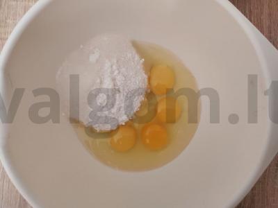 Morkų keksiukas su vaniliniu cukrumi Žingsnis 1