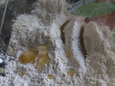 Česnakiniai spagečiai su šonine Žingsnis 2