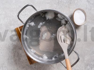 Sultinys su kiauliena Žingsnis 1