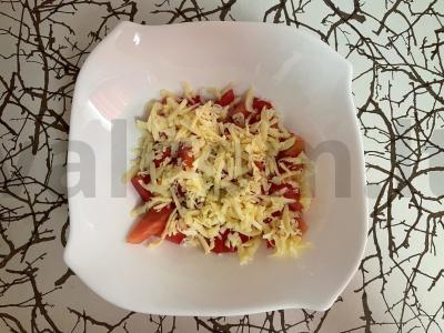 Greitas salotas su sausainiais ir sūriu užkandžiui Žingsnis 1