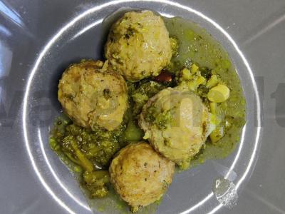 Brokoliai su kalakutienos kotletais pagrindine nuotrauka