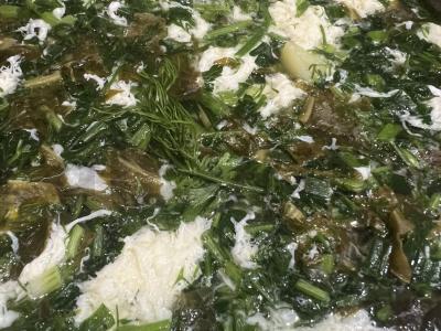 Vasaros sriuba su rūgštynėmis pagrindine nuotrauka