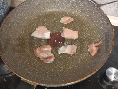 Grikių košė su laiškiniais svogūnais Žingsnis 1