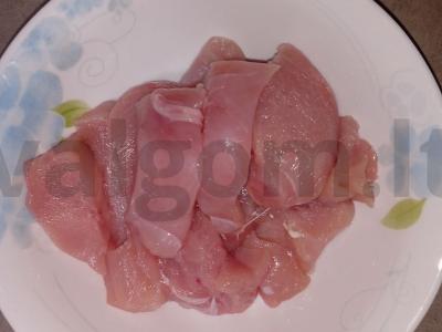 Vištienos krūtinėlė su grietine Žingsnis 1