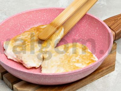 Kalakutienos filė kiaušinių baltymo tešloje Žingsnis 2