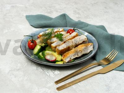 Kalakutienos filė kiaušinių baltymo tešloje pagrindine nuotrauka