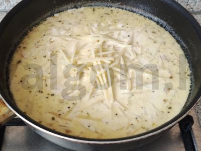 Svogūnų sriuba su grietinėlėmis Žingsnis 9