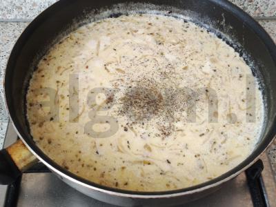 Svogūnų sriuba su grietinėlėmis Žingsnis 10