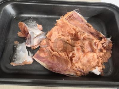 Rožinė lašiša grietinėlės omlete Žingsnis 3