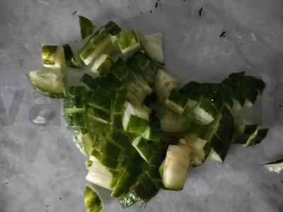 Greitas salotas su kiaušiniais, sūriu ir žolelėmis Žingsnis 2