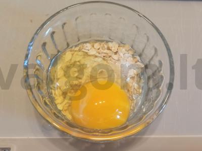 Kefyro ir avižų apkepas Žingsnis 2