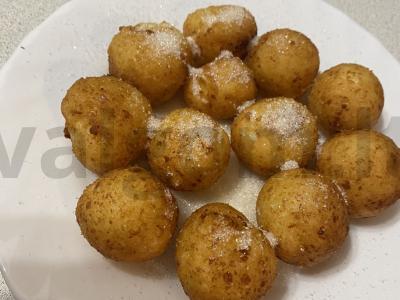 Sūrio apskritimai cukruje pagrindine nuotrauka