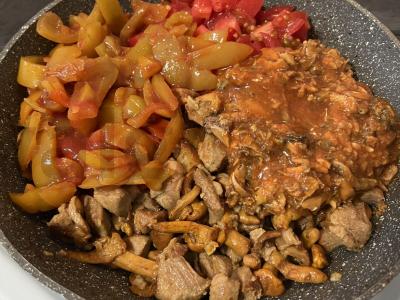 Nuostabi grikių košė su silkėmis ir voveraitėmis Žingsnis 3