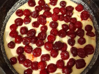 Vyšnių pyragas iš kvietinių miltų Žingsnis 3