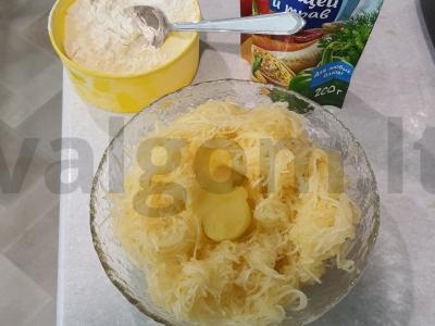 Cukinijų vafliai Žingsnis 3