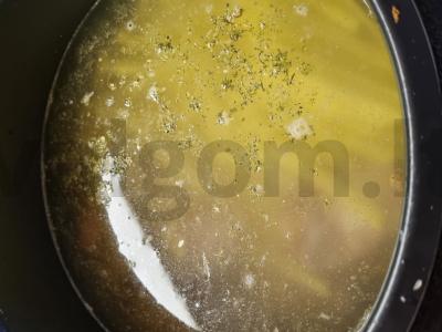 Sriuba iš šonkauliukų lėtojoje viryklėje Žingsnis 3