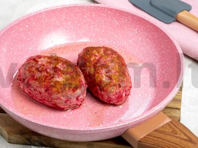 Burokėlių kotletai su kalakutienos filė ir liesa jautiena Žingsnis 2