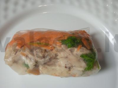 Vietnamo ritinys su enoki grybais ir vištiena Žingsnis 4