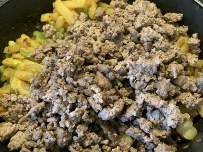 Troškinti daržovės su faršu Žingsnis 5