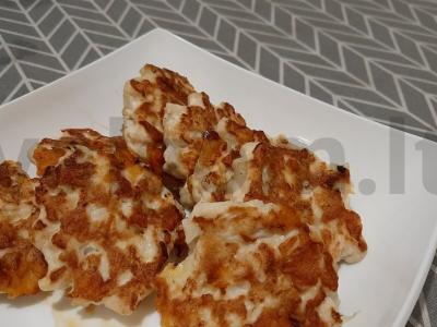 Smulkintos vištienos kotletai su sūriu pagrindine nuotrauka