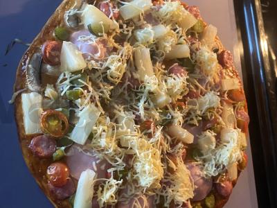 Pica su sultingais ananasais, dešra ir pievagrybiais Žingsnis 5