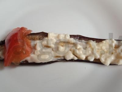 Baklažanų ritinėliai su daržovėmis Žingsnis 4