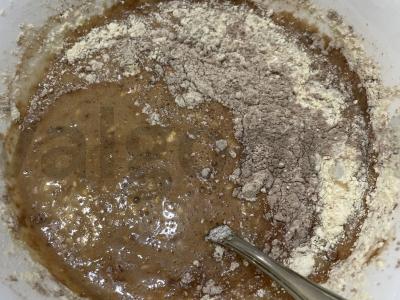 Žirnių miltų blynai su uogomis Žingsnis 3