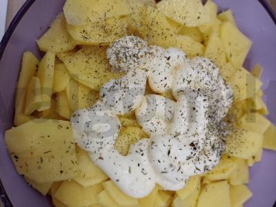 Bulvių apkepas su pangasijumi Žingsnis 2