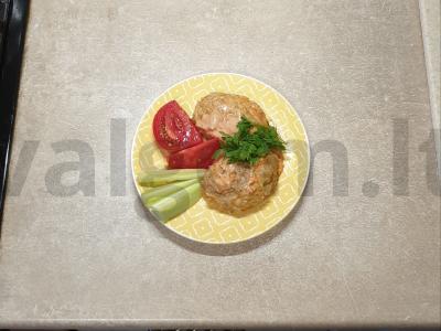 Sultingi tingūs balandėliai su padažu orkaitėje pagrindine nuotrauka