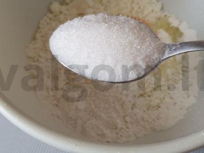 Varškėčiai su uogomis Žingsnis 2