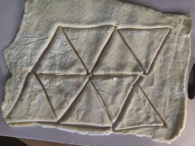 Porcinė pica su jalapeño ir saliami Žingsnis 3