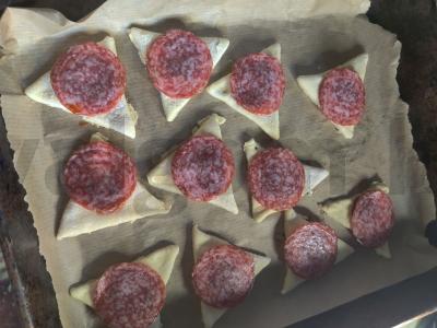 Porcinė pica su jalapeño ir saliami Žingsnis 6