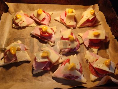 Porcinė pica su jalapeño ir saliami Žingsnis 14