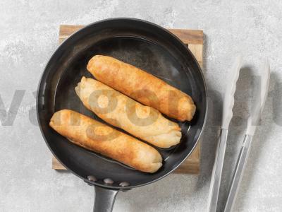 Dešrelės tešloje keptuvėje Žingsnis 3