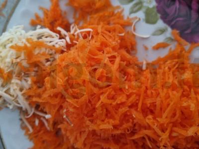 Sūrio-morkų užtepas sumuštiniams Žingsnis 2