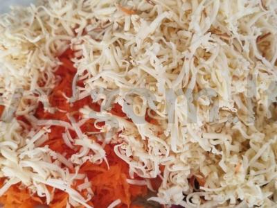 Sūrio-morkų užtepas sumuštiniams Žingsnis 3