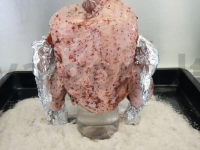 Vištiena kepta ant skardinės Žingsnis 2