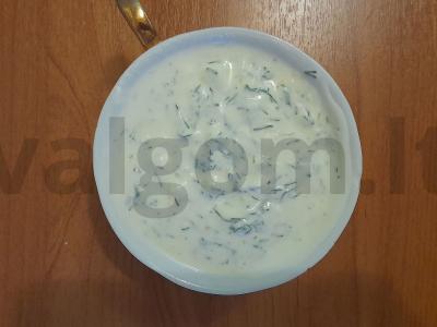 Grietinės padažas mėsai pagrindine nuotrauka