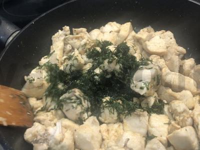 Vištiena grietinėlės padaže Žingsnis 6