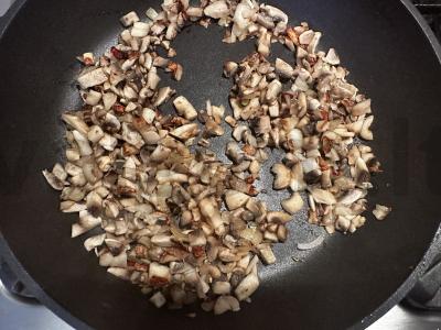 Jūlienas keptuvėje Žingsnis 1