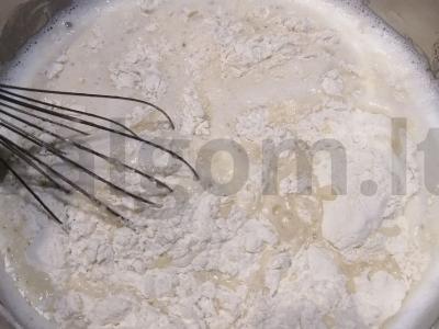 Saldžios bandelės Žingsnis 3