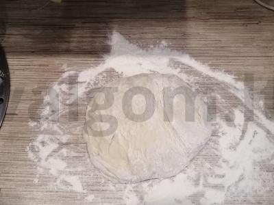 Saldžios bandelės Žingsnis 4