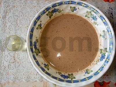 Šokoladiniai blynai su kefyru ir varškės-bananų įdaru Žingsnis 4