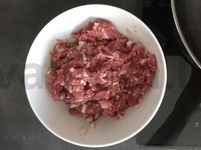 Sriuba su vermišelių ir kiaulienos kukuliais Žingsnis 2